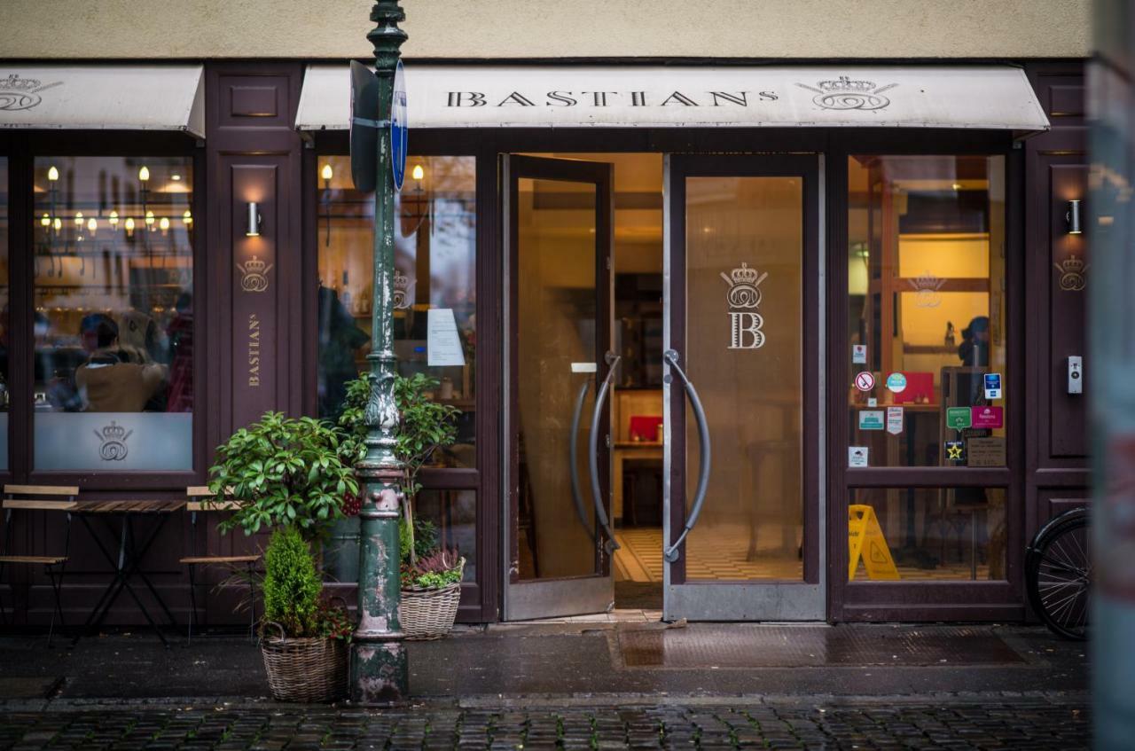 Altstadt Apartment Charly Düsseldorf Buitenkant foto
